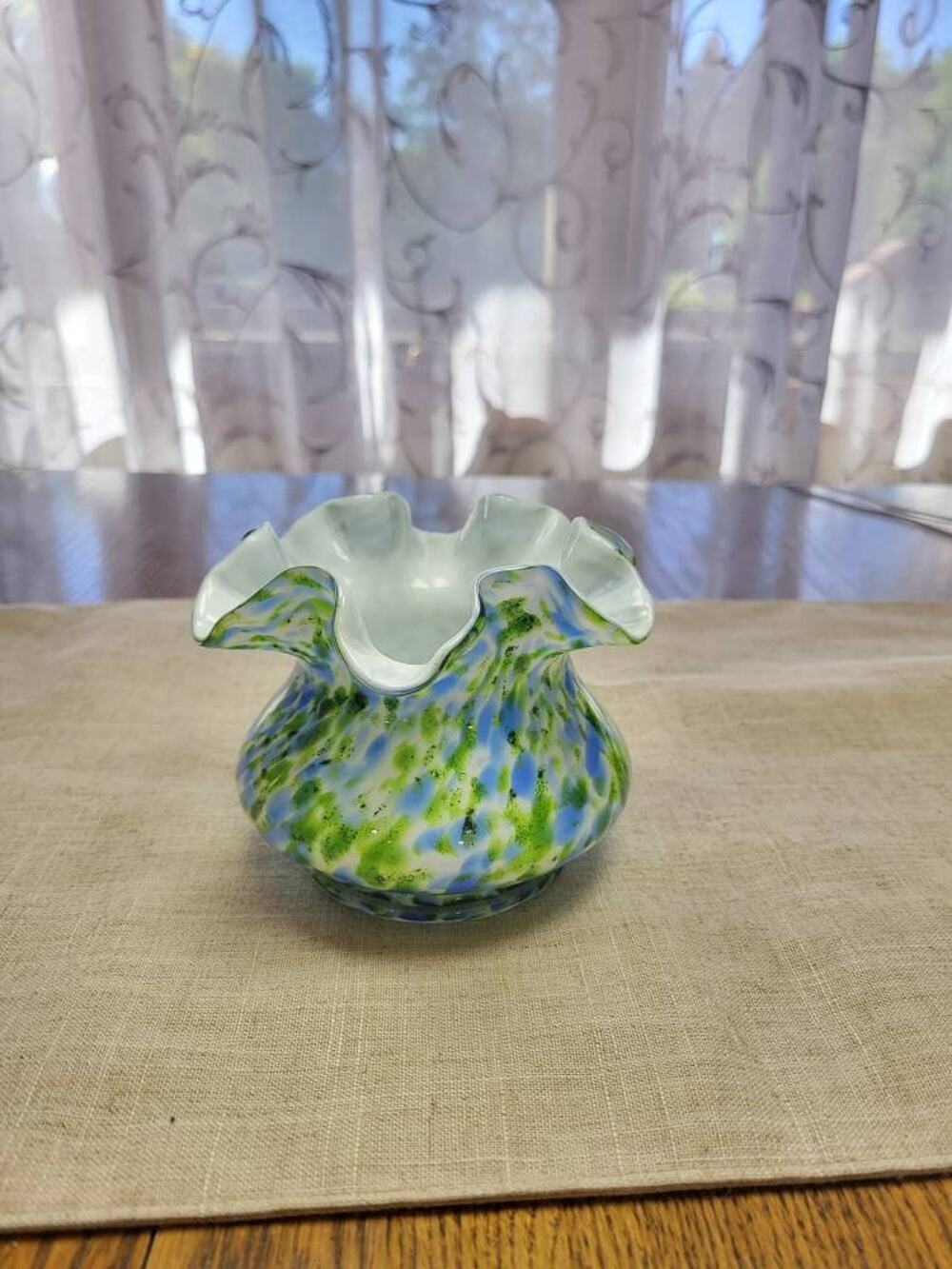 Fenton Vasa Murrhina Blue Green Aventurine Spatter Glass Ruffled Rose Bowl